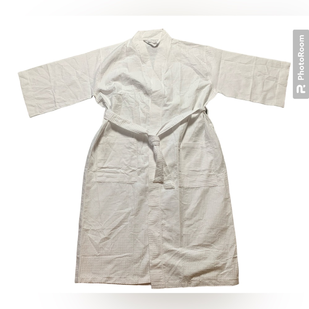 SOAS Spa Collection White Waffle Knit Robe Unisex Resortwear One Size